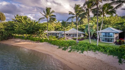 Private Oceanfront Retreat with Lush Tropical Gardens on Anini Beach, Kauai, Hawaii - Kilauea, Hawaii - glamping.directory