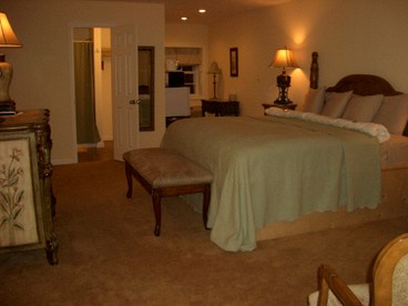 Comfortable Accommodation for Two Guests in an Inn near Oxford, Mississippi - Bruce, Mississippi - glamping.directory