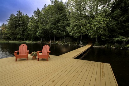 Cozy Cottage Surrounded by Trees with Private Dock for a Peaceful Escape by Big Moose Lake in New York - Webb, New York - glamping.directory