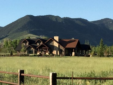 Impressive and Secluded Villa for Rent along the Glorious Uinta Mountains, Utah - glamping.directory