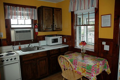 Cozy Four-Person Camping Rental with Channel Views near Portsmouth, New Hampshire - Weirs Beach, New Hampshire - glamping.directory