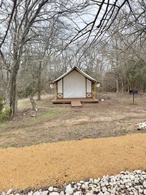 Relaxing Glamping Tent Retreat with Cozy Comforts Near Denison, Texas - Denison, Texas - glamping.directory