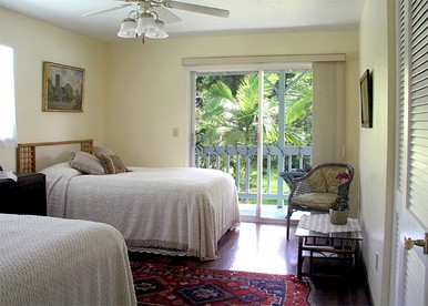 Secluded Vacation Rental with a Private Balcony on the Big Island, Hawaii - Pahoa, Hawaii - glamping.directory