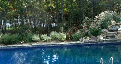 Peaceful Vacation Rental with a Pool and a Hot Tub in East Quogue, New York - East Quogue, New York - glamping.directory