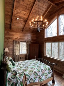 Cozy Cabin for a Peaceful Family Getaway in Nantahala National Forest, North Carolina - 163 Clinton Cabin RdAquone, North Carolina - glamping.directory