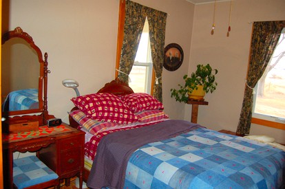 Pet-Friendly Vacation Rental in the Countryside near Grand Island, Nebraska - Eustis, Nebraska - glamping.directory