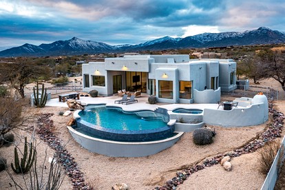 Impressive Rental with Incredible Modern Interior in Arizona - glamping.directory