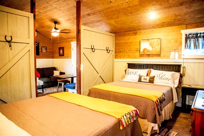 Fantastic Texas Hill Country Cabin for Weekend Getaways in Texas - Dripping Springs, Texas - glamping.directory