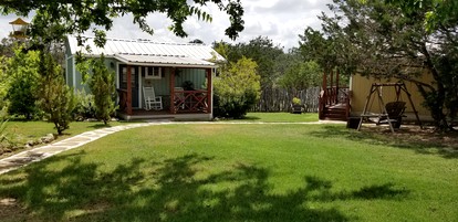 Fantastic Texas Hill Country Cabin for Weekend Getaways in Texas - glamping.directory