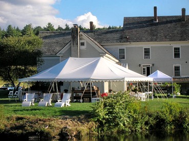 Large Bed and Breakfast with an Authentic Japanese Restaurant in Chester, Vermont - Chester, Vermont - glamping.directory