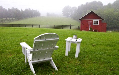 Remodeled Cabin Rental Built in 1790 near Scottsville, Virginia - Scottsville, Virginia - glamping.directory