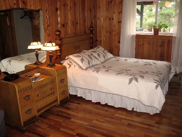 Rustic Lodge Rental on a Farm in Fayette County, West Virginia - Rainelle, West Virginia - glamping.directory