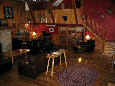 Rustic Lodge Rental on a Farm in Fayette County, West Virginia - Rainelle, West Virginia - glamping.directory
