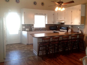 Delightful Oceanfront Rental With Peaceful Views near Wilmington, North Carolina - Holden Beach, North Carolina - glamping.directory