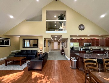Expansive North Conway Retreat with Hot Tub & Game Room near Downtown, New Hampshire - North Conway, New Hampshire - glamping.directory
