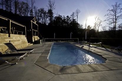 Lovely Luxury Camping Cottages Perfect for Events in Blairsville, Georgia - Blairsville, Georgia - glamping.directory