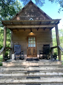 Rustic Log Cabin near South Boston, Virginia - Halifax, Virginia - glamping.directory