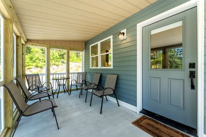 Cozy Modern Fishing Cabin with Incredible Views for an Amazing Getaway by Flanders Pond in Maine - Sullivan, Maine - glamping.directory