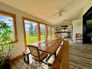 Spacious Farmhouse Estate with Mountain Views & Dual Kitchens near Skiing and Trails in Tetonia, Idaho - Tetonia, Idaho - glamping.directory
