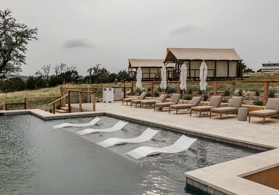 Gorgeous Tent Nestled Amidst Trees in Fredericksburg, Texas - Fredericksburg, Texas - glamping.directory