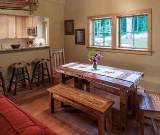 Secluded Cottage Rental with Views of the Green Mountains in Vermont - Chittenden, Vermont - glamping.directory