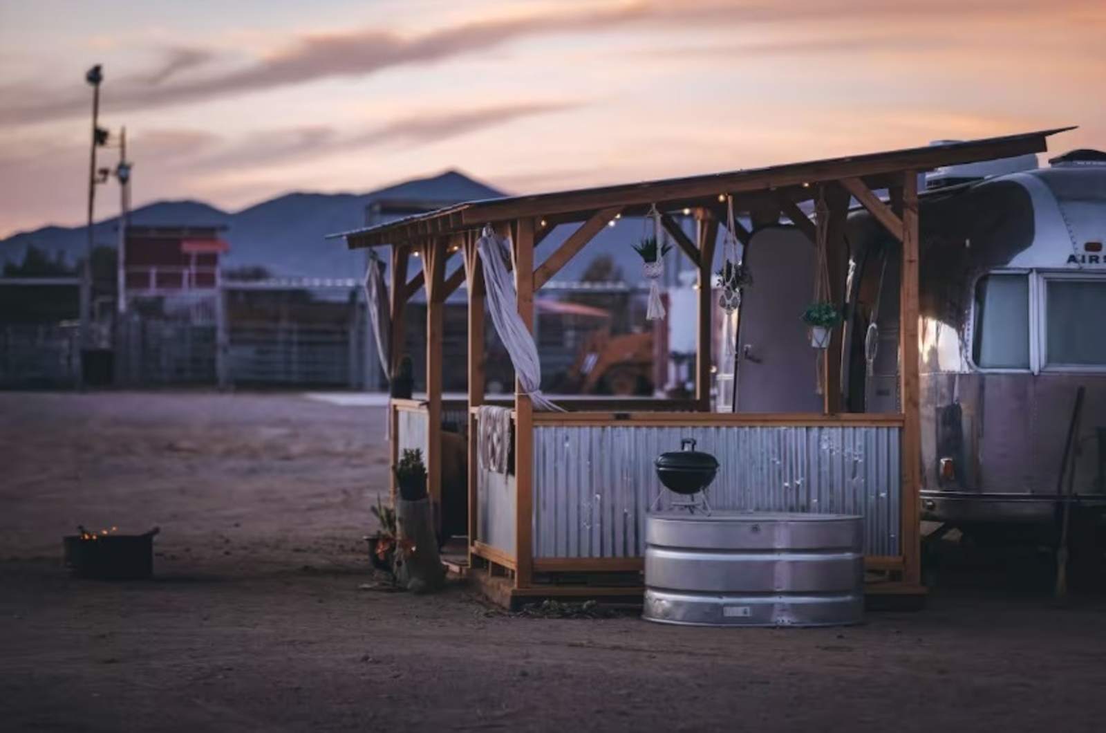 Sandy Valley Ranch - California - glamping.directory
