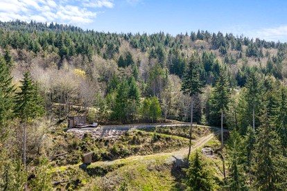 Serene Tiny Retreat with Strait Views & Hot Tub near Tongue Point, Clallam County, Washington - Clallam County, Washington - glamping.directory
