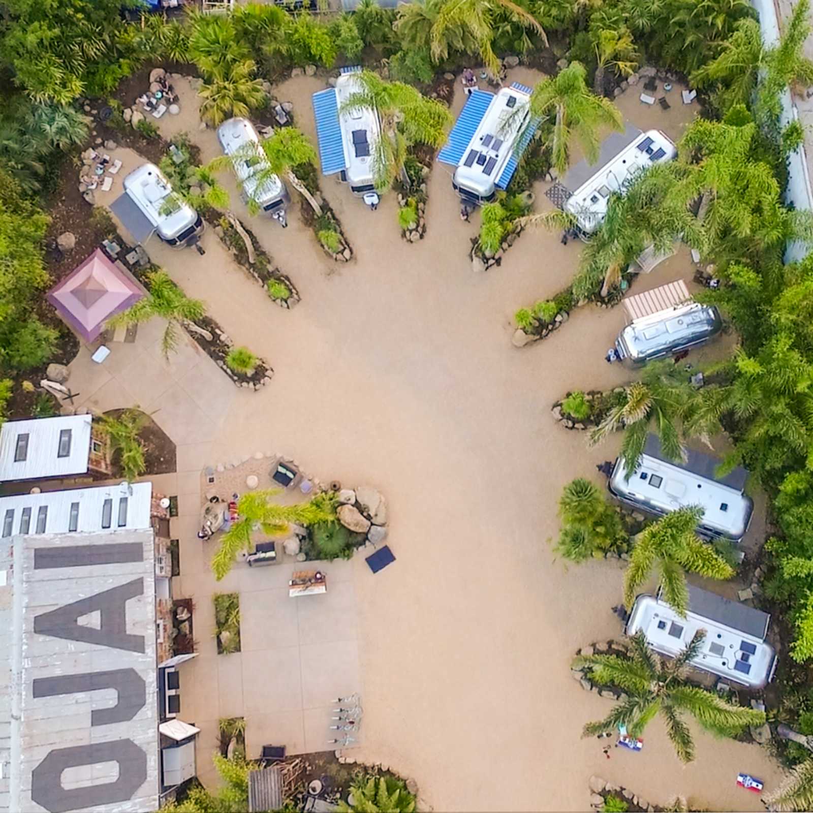 Caravan Outpost - Ojai Oasis! - Ojai, California - glamping.directory