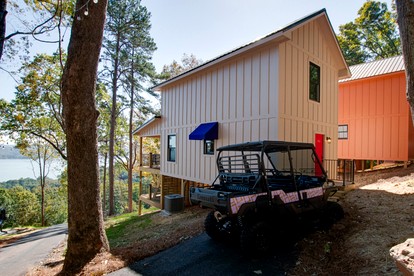 Charming Lake Cabin Retreat with Deck and Hot-Tub in Alabama - glamping.directory