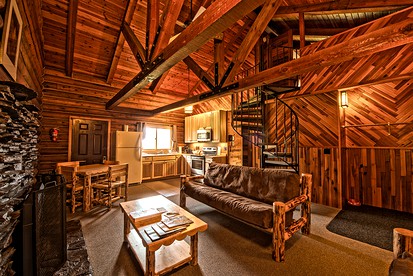 Spacious Accommodation for a Ski Vacation near Mount Hood, Oregon - Mt. Hood, Oregon - glamping.directory