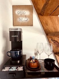 Cool Container - The Guesthouse at Canyon Lake Nearby San Antonio - Canyon Lake, Texas - glamping.directory