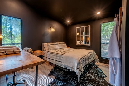 Modern Forest Cabin with Hot Tub, Screened Porch & Resort Access Near Hedgesville, WV - Hedgesville, West Virginia - glamping.directory
