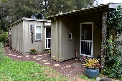 Unique Vacation Rental with Outdoor Bath in North Kohala, Hawaii - glamping.directory