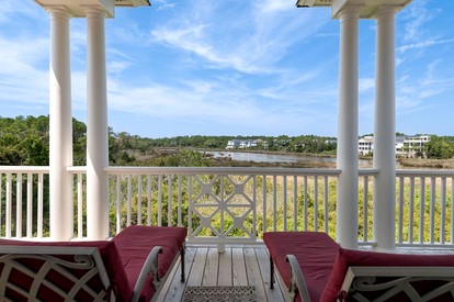 Fabulous Cottage with Stunning Sights in Georgetown, South Carolina - Georgetown, South Carolina - glamping.directory