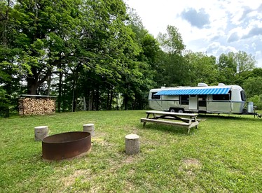 Luxury Caravan Rental Perfect for a Weekend Getaway in Ohio - glamping.directory