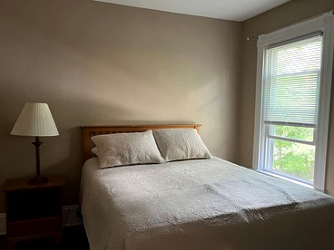 Stunning Cabin with Fire Pit Perfect for Groups in Maine - Greenville, Maine - glamping.directory