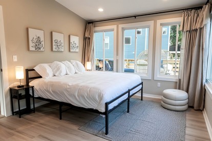 Stunning Modern Lakehouse with Private Boat Dock in Norwood, North Carolina - Norwood, North Carolina - glamping.directory
