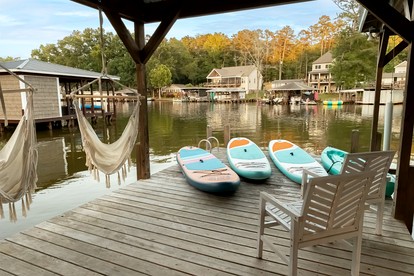 Stunning Modern Lakehouse with Private Boat Dock in Norwood, North Carolina - Norwood, North Carolina - glamping.directory