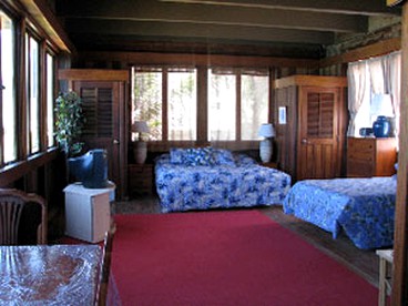 Beachfront Vacation Rental with Ocean Views on the Island of Kauai in Hawaii - Anahola , Hawaii - glamping.directory