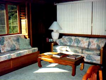 Beachfront Vacation Rental with Ocean Views on the Island of Kauai in Hawaii - Anahola , Hawaii - glamping.directory
