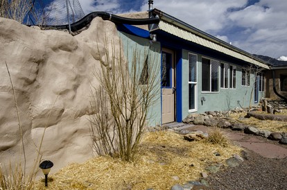 Gorgeous Secluded Cottage in Crestone, Colorado - Crestone, Colorado - glamping.directory