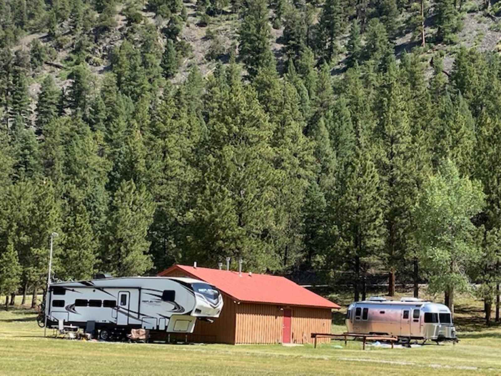 AIYM Camp Riverfront Duplex Cabin! - Capulin, Colorado - glamping.directory