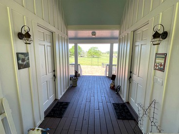 Charming Vacation Accommodation near the Oconee National Forest in Georgia - Madison, Georgia - glamping.directory