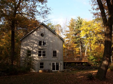 Modern and Family-Friendly Vacation Rental in the Berkshires near Great Barrington - glamping.directory