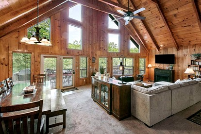 Deluxe Cabin with Three Stunning Decks for a Group Getaway on Norris Lake, Tennessee - Speedwell, Tennessee - glamping.directory