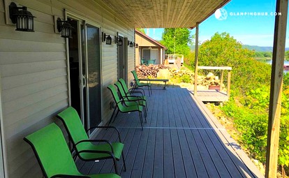Family-Friendly Cottage Rental along the Mississippi River near Big Lake, Iowa - Lansing, Iowa - glamping.directory