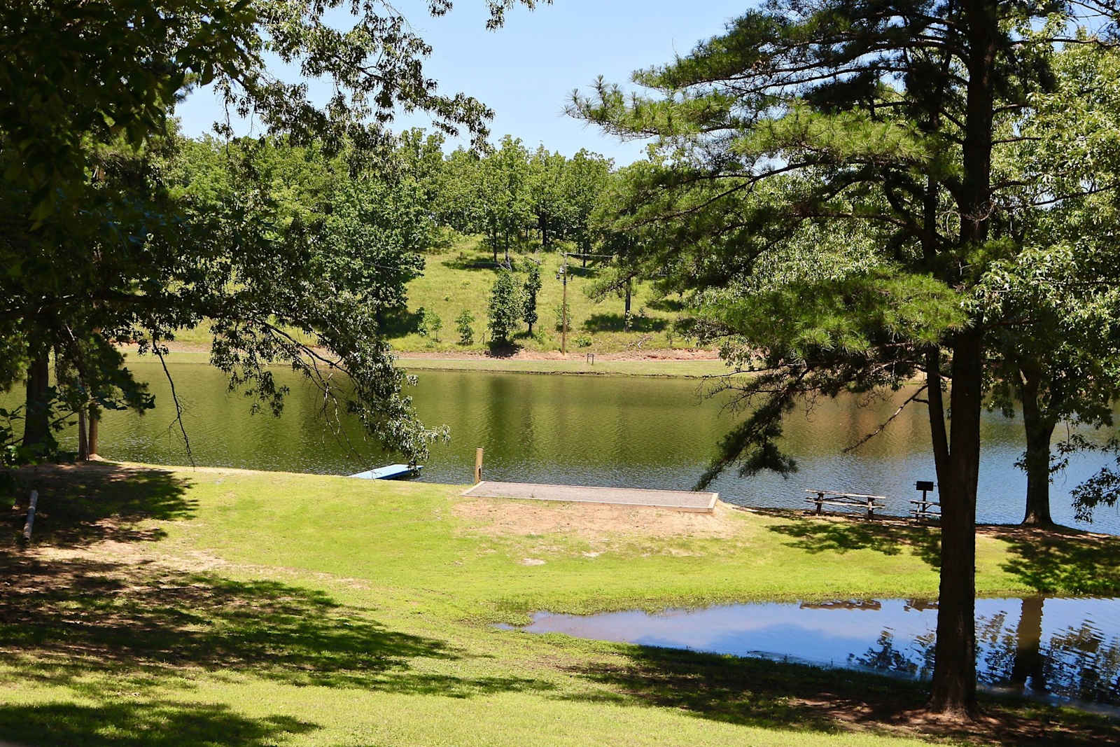 Indian Lakes Resort - Austin, Arkansas - glamping.directory