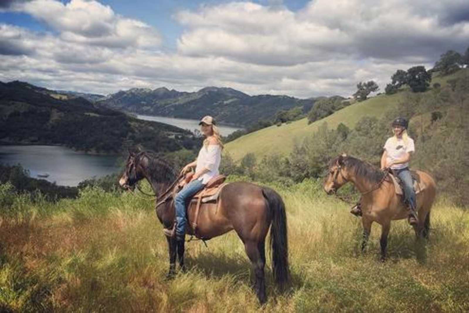 The Ranch at Lake Sonoma - Geyserville, California - glamping.directory