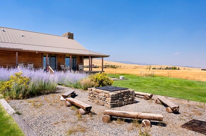 Intimate Off-Grid Cabin with Fire Pit and Mountain Views in Montana - Ennis, Montana - glamping.directory