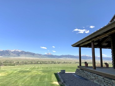 Intimate Off-Grid Cabin with Fire Pit and Mountain Views in Montana - Ennis, Montana - glamping.directory